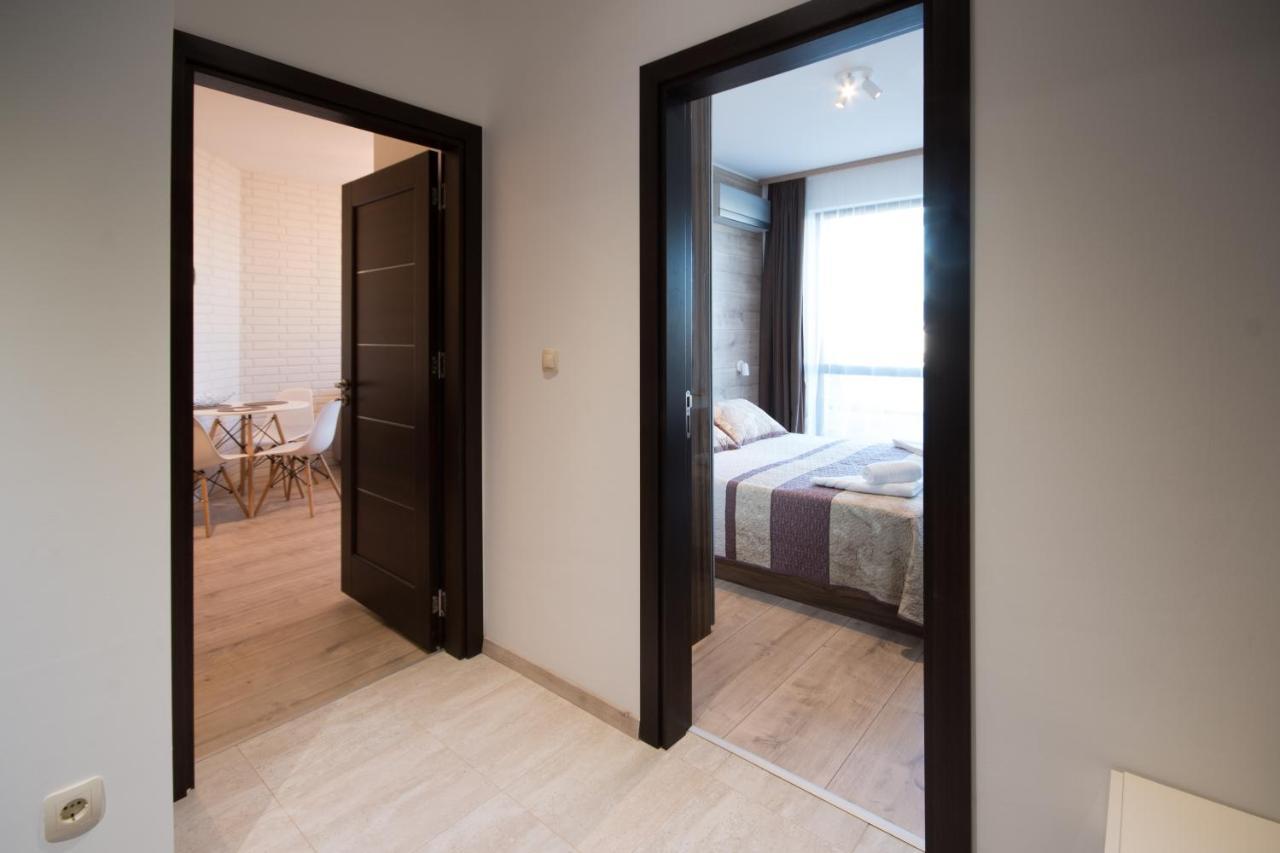 City Apartments Triumph Варна Экстерьер фото