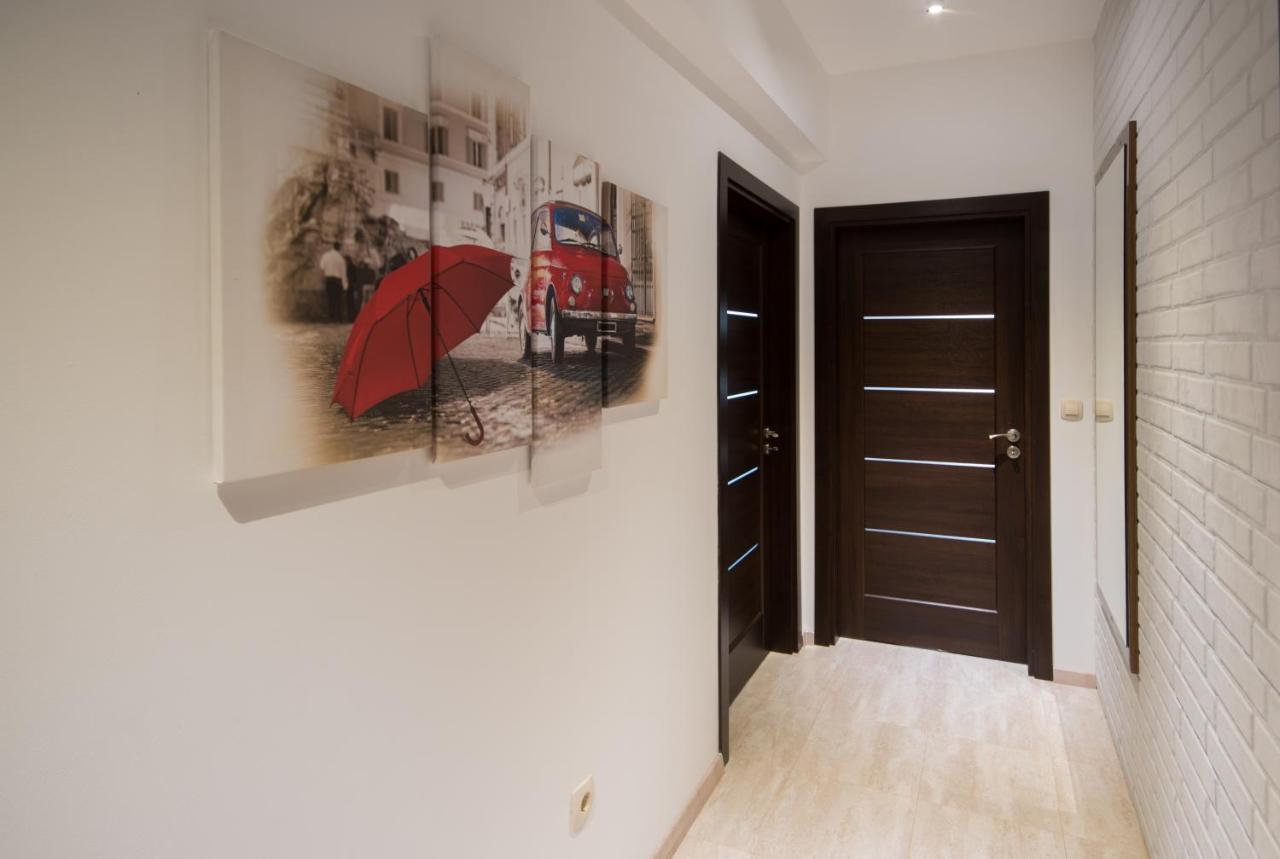 City Apartments Triumph Варна Экстерьер фото