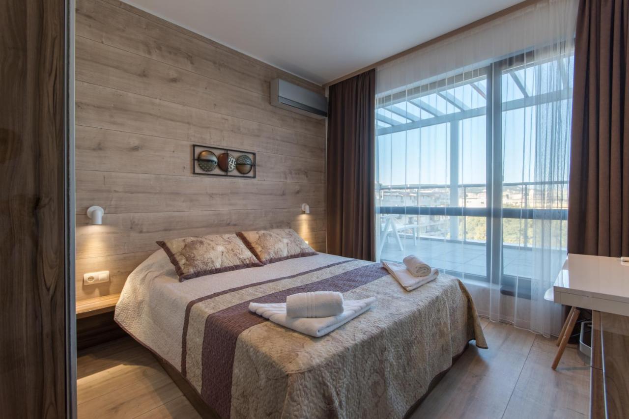City Apartments Triumph Варна Экстерьер фото