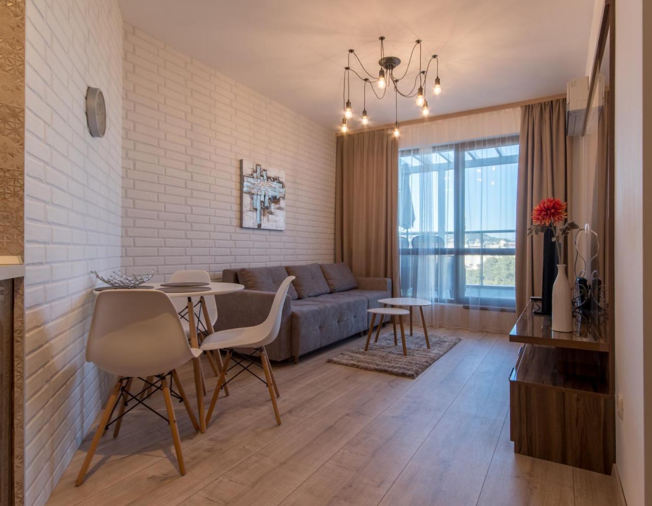 City Apartments Triumph Варна Экстерьер фото