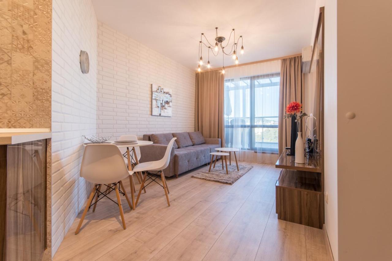 City Apartments Triumph Варна Экстерьер фото